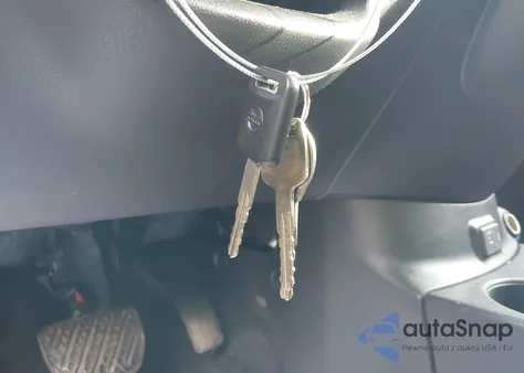 2019 Nissan Versa 1.6 S+ z USA, uszkodzony, nr VIN 3N1CN7APXKL822025